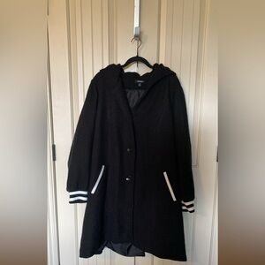 Women’s winter coat Torrid size 4